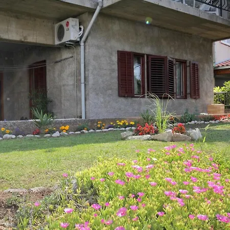 By The Sea - 5591 Apartment *