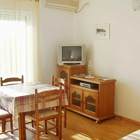 Apartmán By The Sea - 5591 Novi Vinodolski
